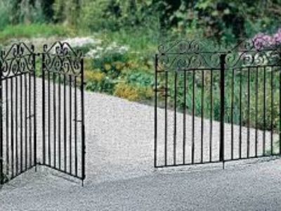 Bi-Fold Gates-6