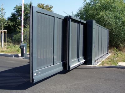 Telescopic Gates