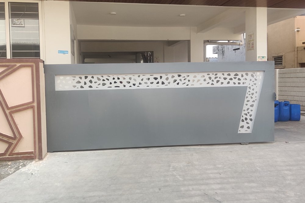ms-sliding-gate-laser-cutting.webp