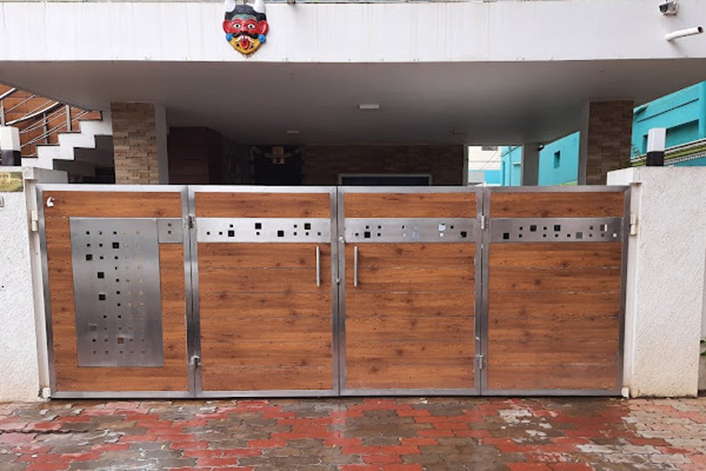 ss-bi-folding-gate-hpl-ss-sheet.webp