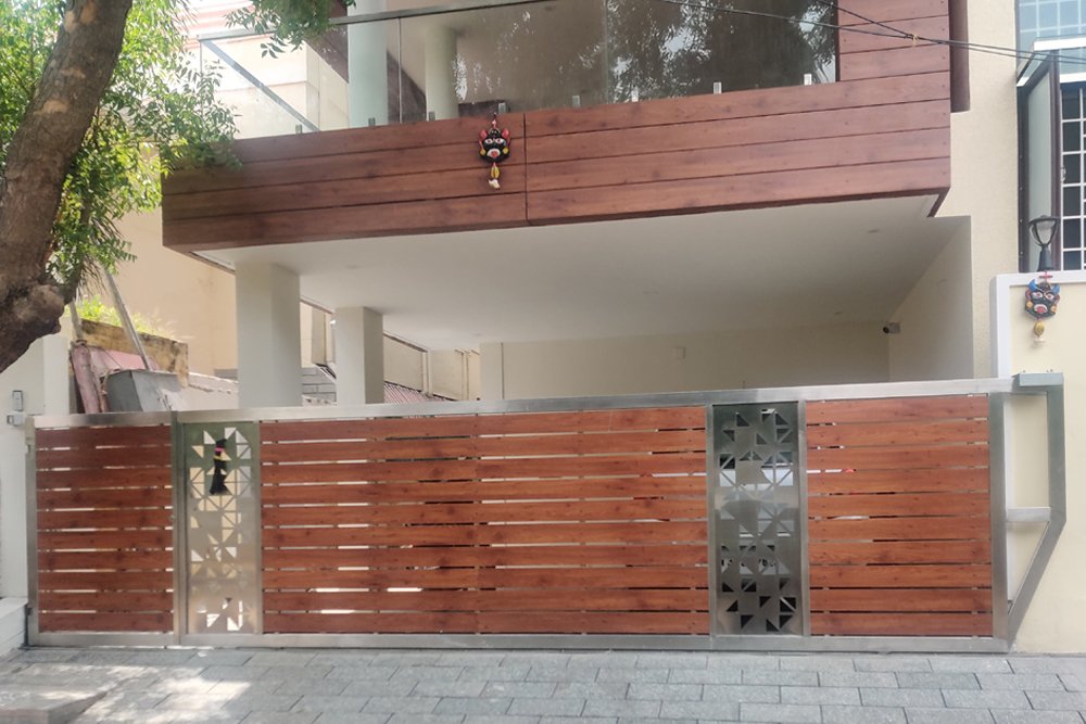 ss-laser-cut-gate-automatic-gate.webp
